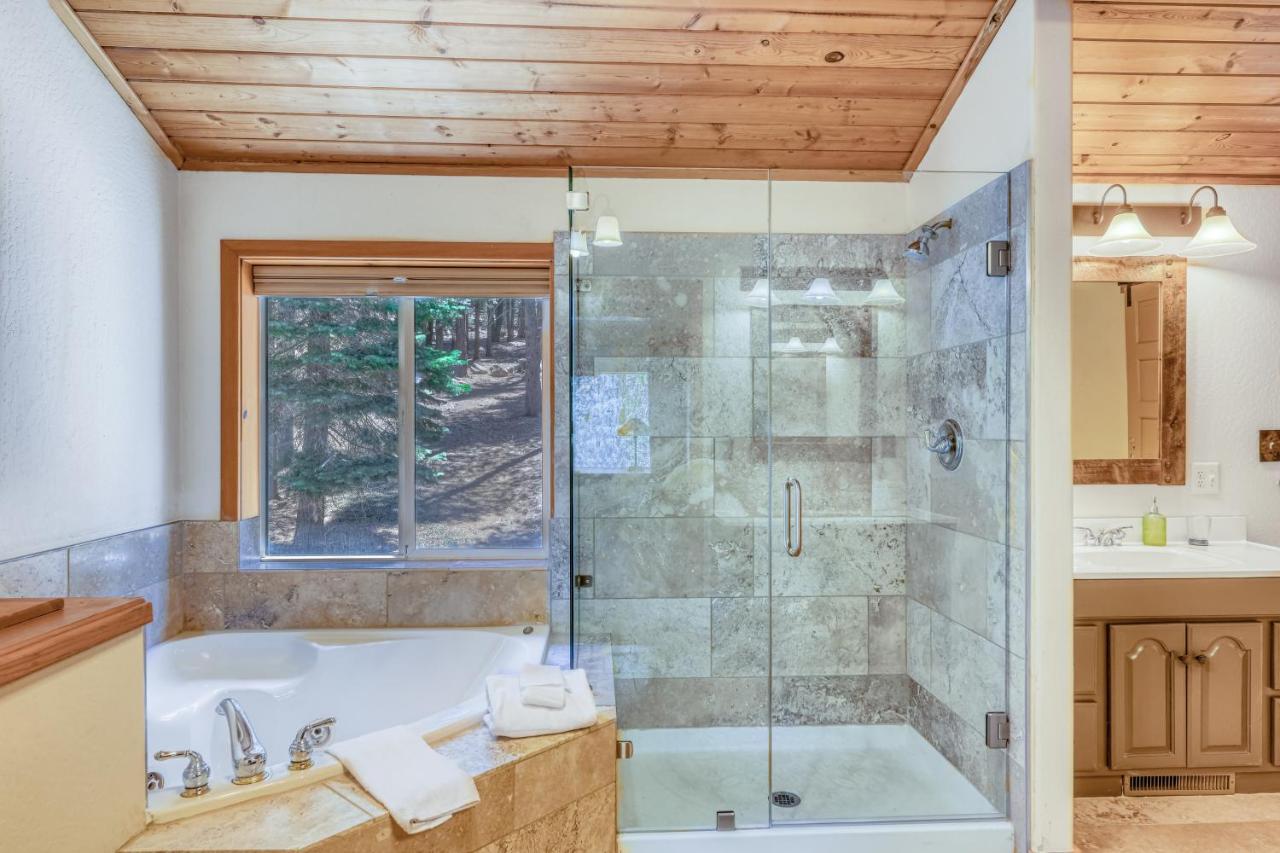 Log Cabin Estate - Falcon Ridge Truckee Εξωτερικό φωτογραφία