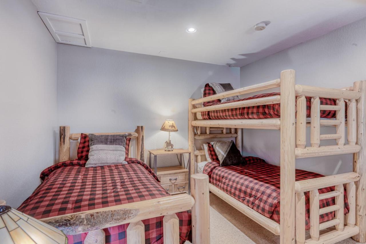 Log Cabin Estate - Falcon Ridge Truckee Εξωτερικό φωτογραφία