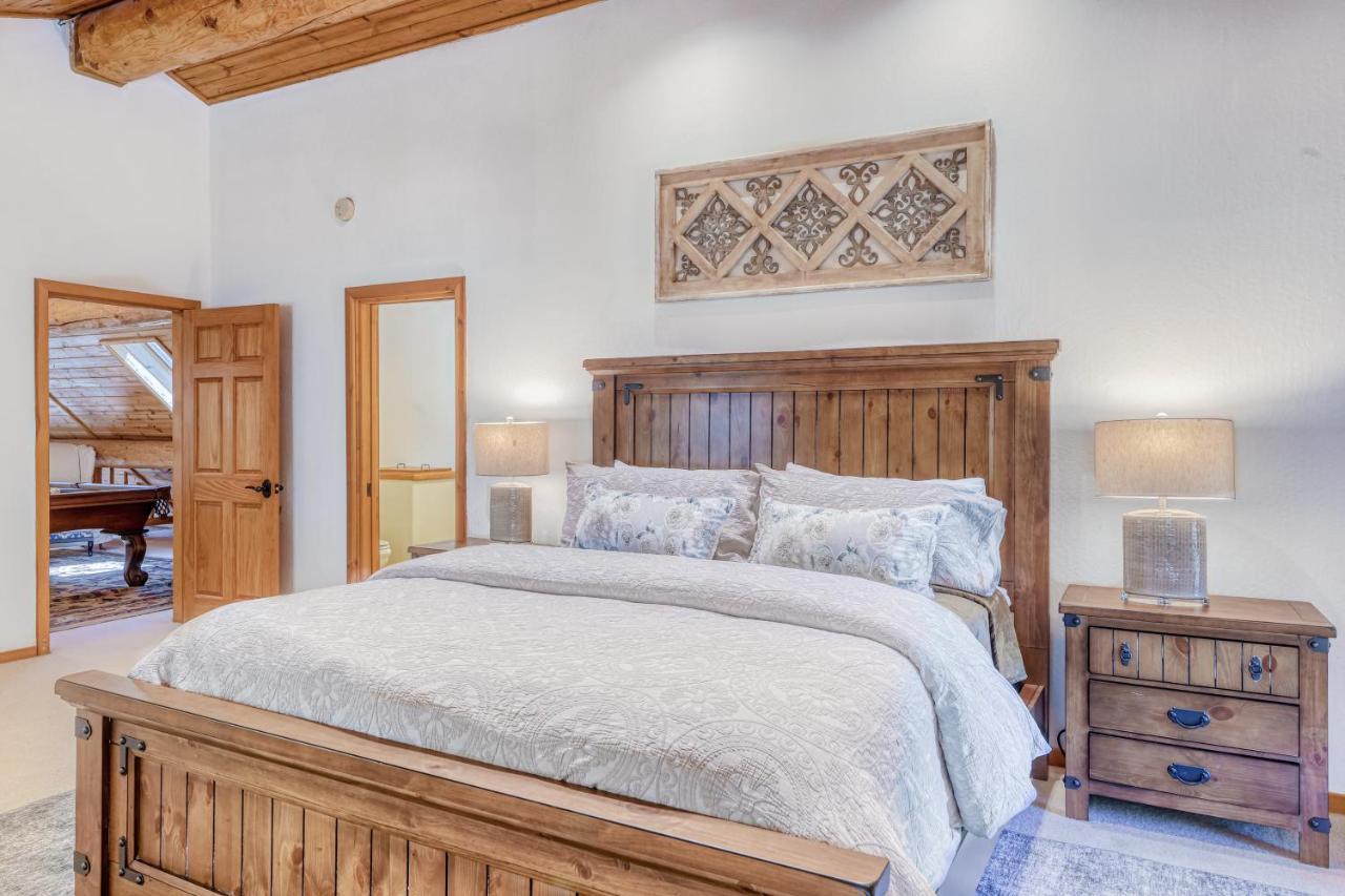 Log Cabin Estate - Falcon Ridge Truckee Εξωτερικό φωτογραφία